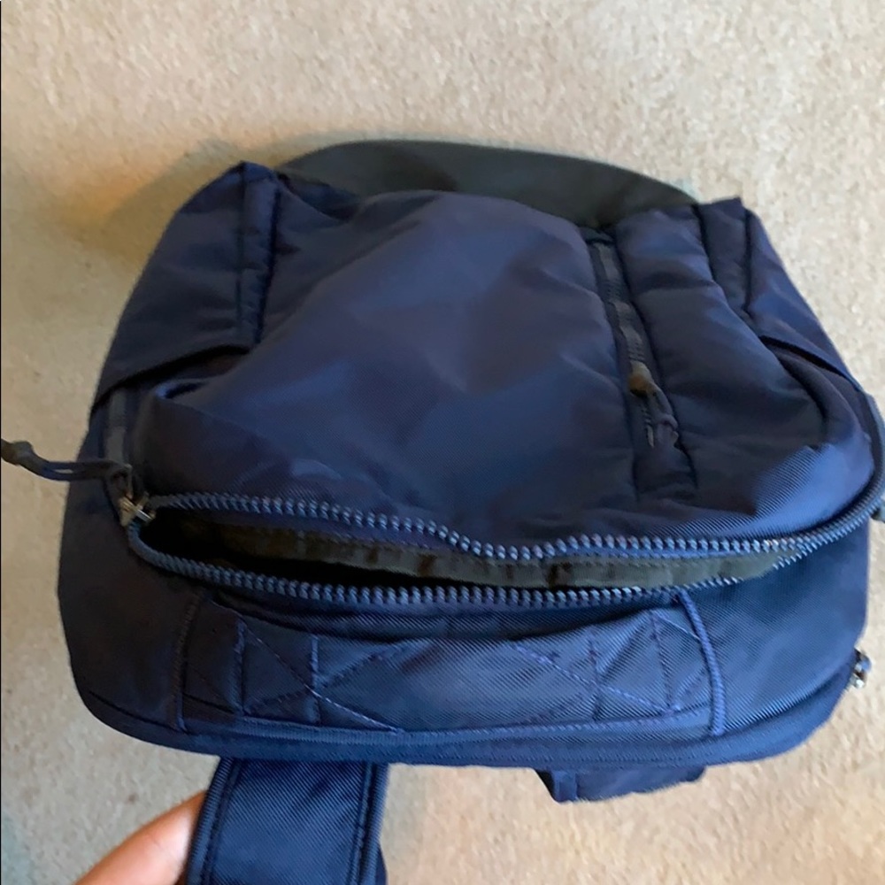 Nike Backpack - Picture 3 of 4